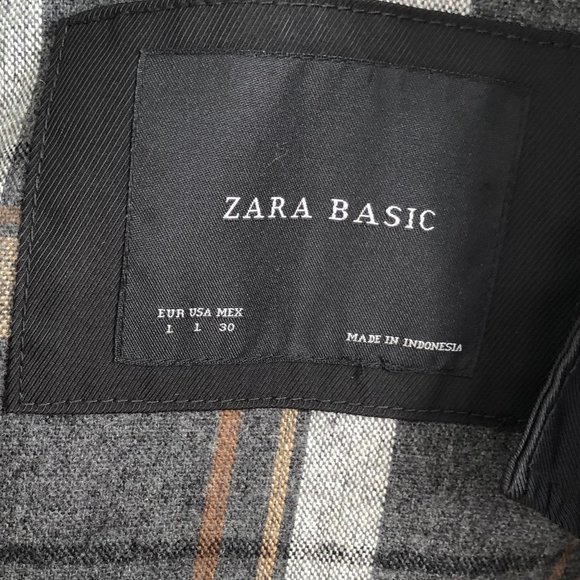 ZARA trench coat with detachable lining vest - Picture 3 of 10